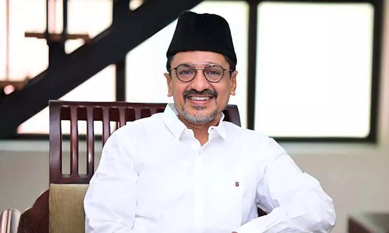 ക്വാർട്ടറും സെമിയും ജയിച്ചു, ഫൈനൽ തൂത്തുവാരും, UDF അധികാരത്തിലെത്തും; സാദിഖലി തങ്ങള് ക്വാർട്ടറും സെമിയും ജയിച്ചു, ഫൈനൽ തൂത്തുവാരും, UDF അധികാരത്തിലെത്തും; സാദിഖലി തങ്ങള്