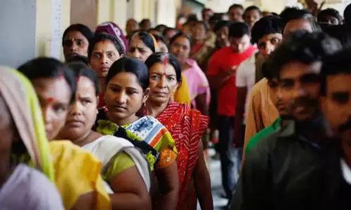 നിയമസഭാ തെരഞ്ഞെടുപ്പ്: വിധിഴെയുതാൻ കേരളം ബൂത്തിലേക്ക്