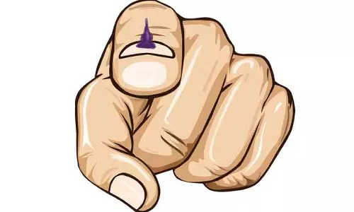 നിയമസഭാ തെരഞ്ഞെടുപ്പ്; പലയിടത്തും കള്ളവോട്ട് ആരോപണം