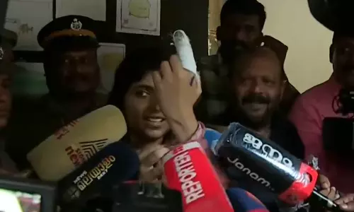 തൃശൂരിൽ യുവതിക്ക് വോട്ട് നിഷേധിച്ച സംഭവത്തിൽ കേസെടുത്ത് ബാലവകാശ കമ്മീഷൻ