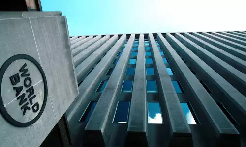 ഗൾഫ് രാജ്യങ്ങളുടെ ഈ വർഷത്തെ സാമ്പത്തിക വളർച്ചാ നിരക്ക് കുറച്ച് ലോകബാങ്ക്