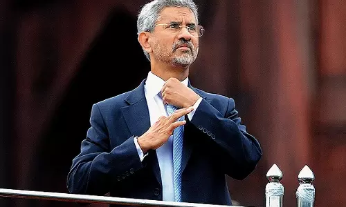 ഇന്ധനപ്രതിസന്ധി രൂക്ഷം; കേന്ദ്ര മന്ത്രിമാർ ഗൾഫ് രാജ്യങ്ങളിലേക്ക്