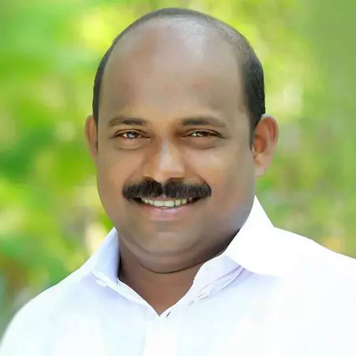 മുഖ്യമന്ത്രി എറണാകുളത്ത് നിന്നാകും എന്നത് ഷിയാസിന്റെ വ്യക്തിപരമായ അഭിപ്രായം: എം.ലിജു