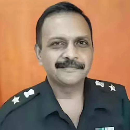 മലേഗാവ് സ്‌ഫോടനക്കേസിൽ കുറ്റവിമുക്തനാക്കപ്പെട്ട ശ്രീകാന്ത് പുരോഹിതിന് സ്ഥാനക്കയറ്റം