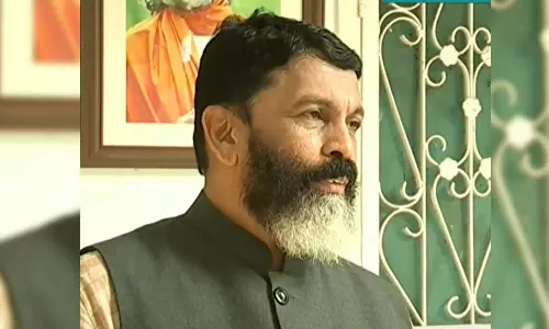 ജീവനക്കാരന്റെ പ്രായപൂര്‍ത്തിയാകാത്ത മകളെ പീഡിപ്പിച്ചെന്ന് പരാതി; എച്ച്ആര്‍ഡിഎസ് ചെയര്‍മാന്‍ അജി കൃഷ്ണനെതിരെ പോക്സോ കേസ്