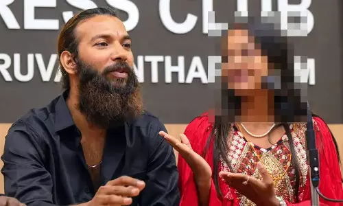 കുംഭമേള വൈറൽ പെൺകുട്ടിയുടെ വിവാഹം; ക്രമസമാധാന ചുമതലയുള്ള എഡിജിപി അന്വേഷിക്കും