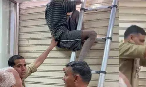 15കാരന്റെ മോഷണശ്രമം പാളി; മരണത്തെ മുന്നിൽ കണ്ടത് മണിക്കൂറുകളോളം,ഒടുവില്‍ രക്ഷയായത് ഫയര്‍ഫോഴ്സ്