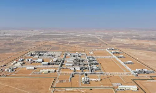 ഒമാനിൽ അഞ്ച് പുതിയ എണ്ണ, വാതക മേഖലകളിൽ ഖനനത്തിന് അവസരം; ആഗോള കമ്പനികളിൽ നിന്നും അപേക്ഷ ക്ഷണിച്ചു