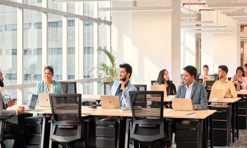 Saudi Administrative Court upholds order that employees who sign and disappear in the office can be fired