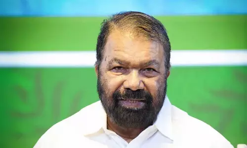 അന്തിമ കണക്ക് പുറത്ത് വിടാത്തതിൽ ദുരൂഹത, തെരഞ്ഞെടുപ്പ് കമ്മീഷൻ്റെ മുന്നിലുള്ള തടസം വ്യക്തമാക്കണം;  വി. ശിവൻകുട്ടി