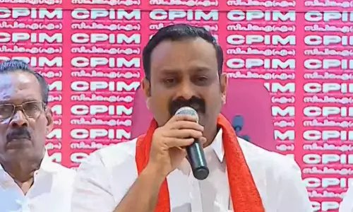 യൂത്ത് കോൺഗ്രസ് മുൻ സംസ്ഥാന വൈസ് പ്രസിഡൻ്റ് എൻ.എസ് നുസൂർ സിപിഎമ്മിൽ ചേർന്നു