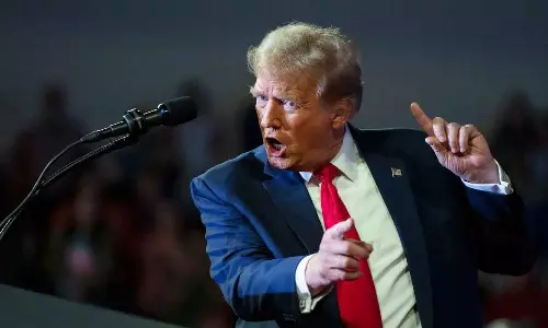 ഹോർമുസ് കടലിടുക്കിൽ യുഎസ് ഉപരോധം തുടങ്ങി; ഇറാനിയന്‍ കപ്പലുകള്‍ തകര്‍ക്കുമെന്ന് ട്രംപ്