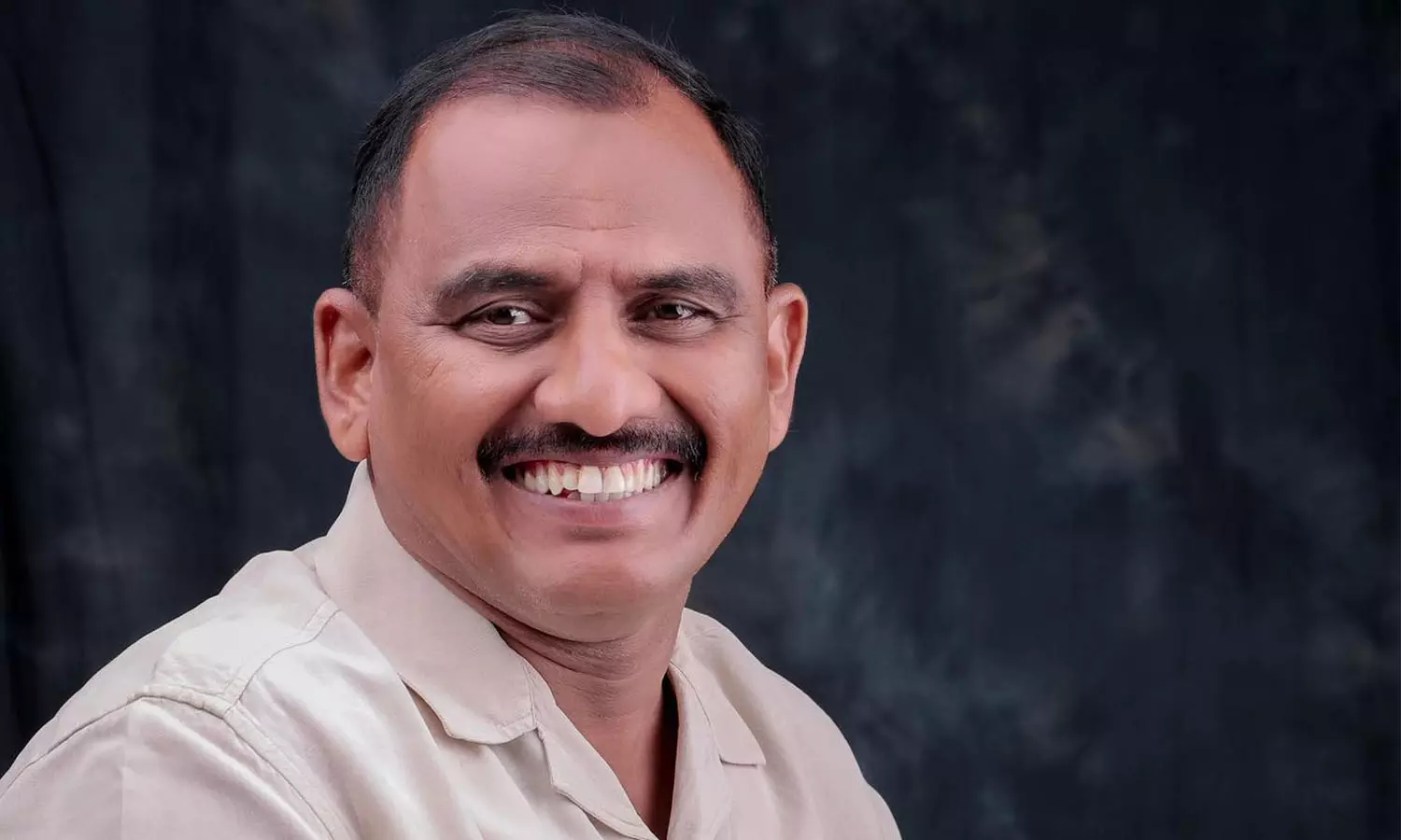 മഞ്ചേശ്വരത്ത് എ.കെ.എം അഷ്റഫ് 15000 വോട്ടിന്റെ ഭൂരിപക്ഷത്തിൽ വിജയിക്കുമെന്ന് സിപിഎം വിലയിരുത്തൽ മഞ്ചേശ്വരത്ത് എ.കെ.എം അഷ്റഫ് 15000 വോട്ടിന്റെ ഭൂരിപക്ഷത്തിൽ വിജയിക്കുമെന്ന് സിപിഎം വിലയിരുത്തൽ