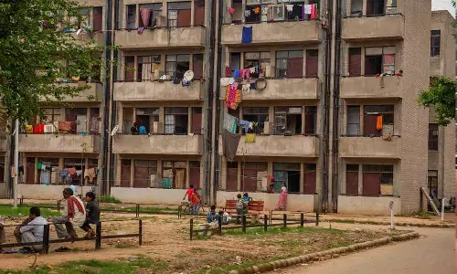 കുടിശ്ശിക അടച്ചില്ല: ബംഗളൂരുവിലെ 13,000 ദരിദ്ര കുടുംബങ്ങൾക്ക്  വീട് നഷ്ടമാകും