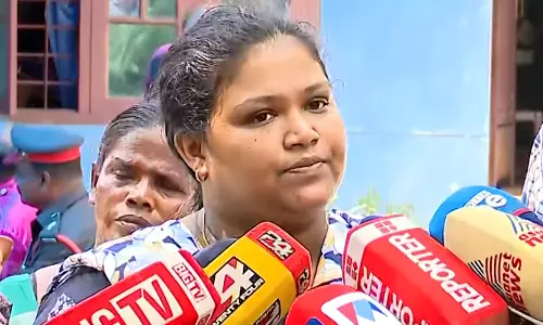 മൂന്ന് മണിക്കൂർ നിതിൻ ജീവനോടെ ഉണ്ടായിട്ടും കൃത്യമായ ചികിത്സ നൽകിയില്ല, ബ്ലഡ് ഗ്രൂപ്പ് അറിയാൻ വരെ സമയം എടുത്തു: നിതിന്റെ സഹോദരി