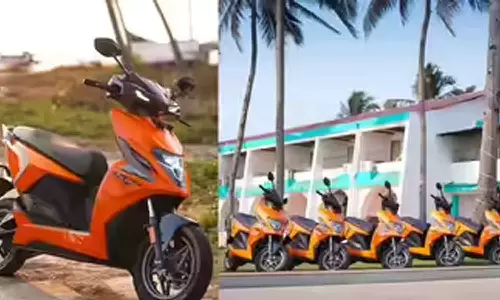 ഒറ്റ ചാർജിൽ 400 കിലോമീറ്റർ ഓടും സ്‌കൂട്ടർ ! ; സിമ്പിൾ അൾട്രാ വിപണിയിൽ