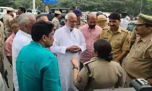 നോയിഡ തൊഴിൽ സമരത്തിന് ഐക്യദാർഢ്യം പ്രഖ്യാപിക്കാനെത്തിയ സിഐടിയു ഭാരവാഹികളെ കാണാതായതായി പരാതി