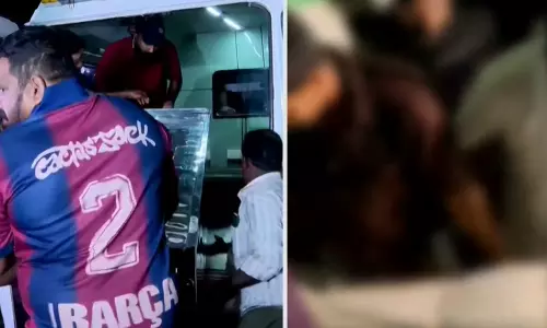 വാൽപ്പാറ അപകടം; മരിച്ച 9 പേരുടെ പോസ്റ്റുമോർട്ടം പൂർത്തിയായി, മൃതദേഹവുമായുള്ള ആംബുലൻസുകൾ നാട്ടിലേക്ക് തിരിച്ചു