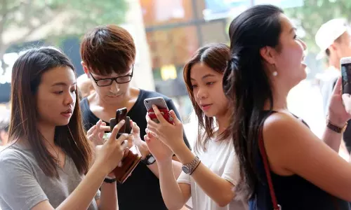 ജോലി വേണോ? ചൈനയിലെ യുവാക്കൾ ഈ ജോബ് ഹണ്ട് ട്രെൻഡിന് പിന്നാലെയാണ്!