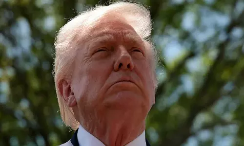 നാവിക ഉപരോധം ലംഘിച്ചു എന്ന് ആരോപണം: ഇറാൻ കപ്പൽ പിടിച്ചെടുത്തതായി ട്രംപ്