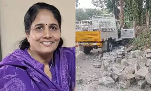 റോഡരികിൽ നിൽക്കെ പിക്കപ്പ് ജീപ്പിടിച്ച് തെറിപ്പിച്ചു; അധ്യാപികയ്ക്ക് ദാരുണാന്ത്യം