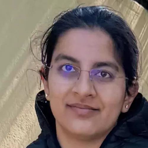 സ്കൂൾ പഠനം പാതിവഴിയിൽ ഉപേക്ഷിച്ചു; സഹാറൻപുരിൽ നിന്ന് സിലിക്കൺ വാലി കീഴടക്കി ഹർഷിത അറോറ