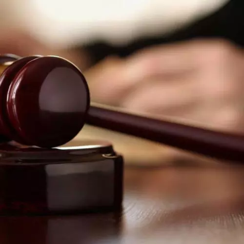 Business owner in Muscat sentenced to two months in prison and 1,000 riyals fine for breach of contract