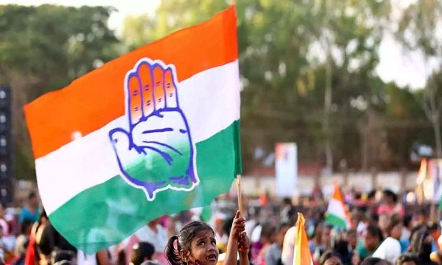 പാർട്ടി അച്ചടക്കം ലംഘിച്ചു; മൂന്ന് മുതിർന്ന നേതാക്കളെ കോൺഗ്രസ് പുറത്താക്കി പാർട്ടി അച്ചടക്കം ലംഘിച്ചു; മൂന്ന് മുതിർന്ന നേതാക്കളെ കോൺഗ്രസ് പുറത്താക്കി
