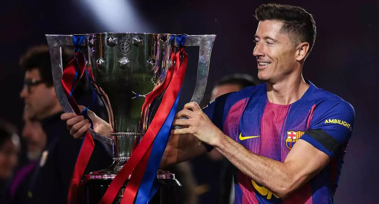 Mission accomplished, returning; Lewandowski confirms he is leaving Barcelona Mission accomplished, returning; Lewandowski confirms he is leaving Barcelona