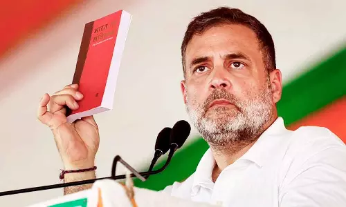 മോദിയും അമിത് ഷായും രാജ്യദ്രോഹികൾ; രാജ്യം വ്യവസായികൾക്ക് വിറ്റു: രാഹുൽ ഗാന്ധി