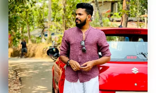 പേരാമ്പ്രയിൽ കാർ കത്തി പൊള്ളലേറ്റ് ചികിത്സയിലായിരുന്ന യുവാവും മരിച്ചു പേരാമ്പ്രയിൽ കാർ കത്തി പൊള്ളലേറ്റ് ചികിത്സയിലായിരുന്ന യുവാവും മരിച്ചു