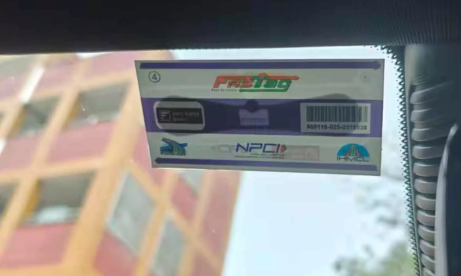 സ്ഥിരമായി കാറിന്റെ മുൻവശത്തെ ചില്ല് വൃത്തിയാക്കാറുണ്ടോ?; പണി കിട്ടുമെന്ന് ദേശീയപാത അതോറിറ്റിയുടെ മുന്നറിയിപ്പ് സ്ഥിരമായി കാറിന്റെ മുൻവശത്തെ ചില്ല് വൃത്തിയാക്കാറുണ്ടോ?; പണി കിട്ടുമെന്ന് ദേശീയപാത അതോറിറ്റിയുടെ മുന്നറിയിപ്പ്
