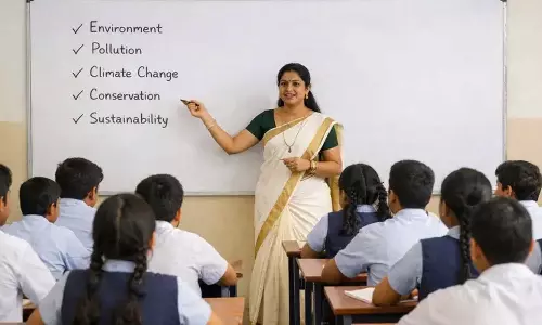 സ്കൂൾ തുറക്കാൻ ദിവസങ്ങൾ മാത്രം ബാക്കി; അധ്യാപകരുടെ സ്ഥലംമാറ്റം തടഞ്ഞ് വിദ്യാഭ്യാസ വകുപ്പ് സ്കൂൾ തുറക്കാൻ ദിവസങ്ങൾ മാത്രം ബാക്കി; അധ്യാപകരുടെ സ്ഥലംമാറ്റം തടഞ്ഞ് വിദ്യാഭ്യാസ വകുപ്പ്