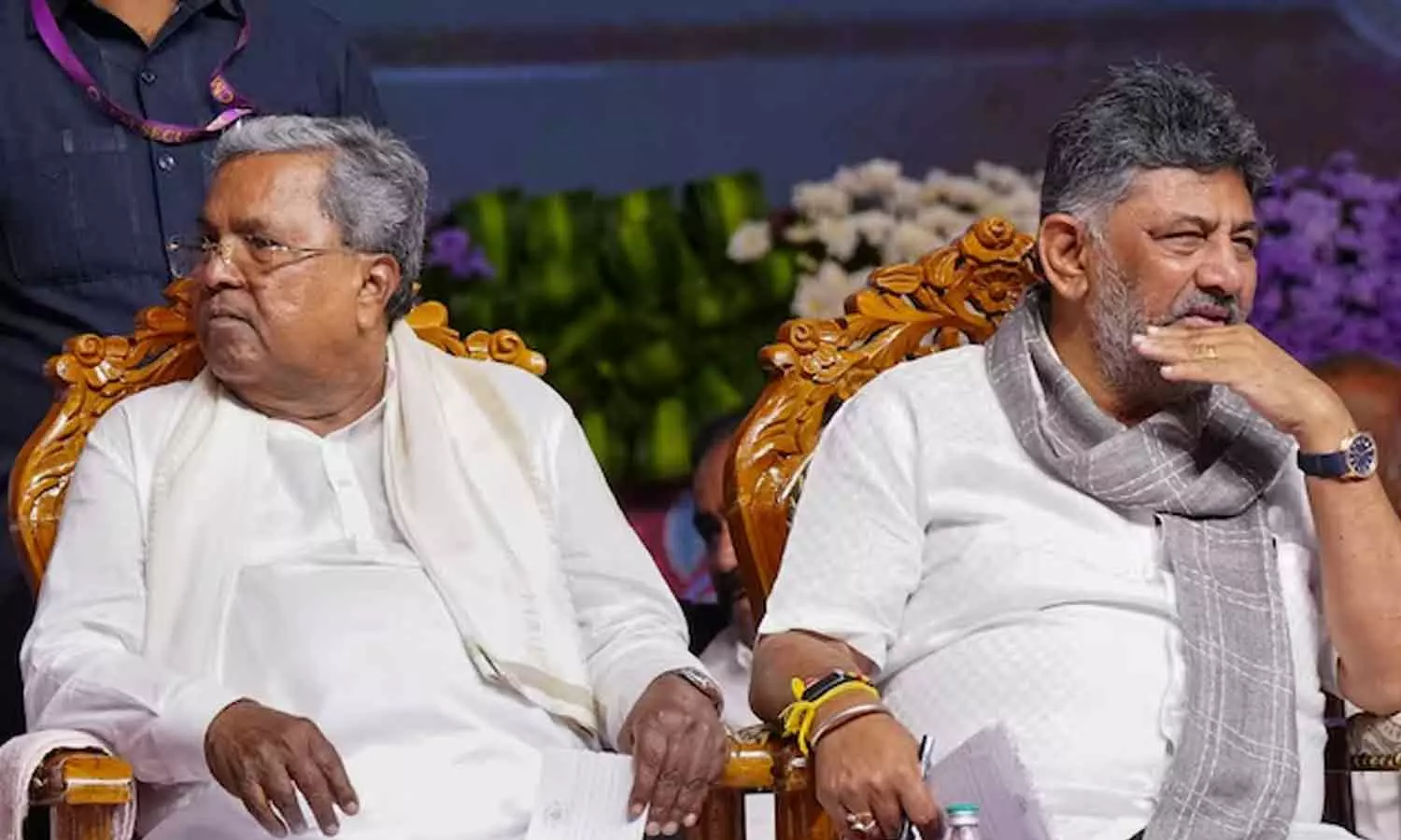 കർണാടകയിലെ തീരുമാനം അതീവശ്രദ്ധയോടെ; ഹൈക്കമാൻഡ് ഭയക്കുന്ന സിദ്ധു ഫാക്ടർ എന്താണ് ? കർണാടകയിലെ തീരുമാനം അതീവശ്രദ്ധയോടെ; ഹൈക്കമാൻഡ് ഭയക്കുന്ന സിദ്ധു ഫാക്ടർ എന്താണ് ?