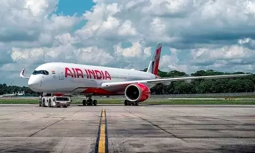 ഇന്ധന വില വർദ്ധനവ്: ആഭ്യന്തര സർവീസുകൾ വെട്ടിച്ചുരുക്കാൻ എയർ ഇന്ത്യ ഇന്ധന വില വർദ്ധനവ്: ആഭ്യന്തര സർവീസുകൾ വെട്ടിച്ചുരുക്കാൻ എയർ ഇന്ത്യ