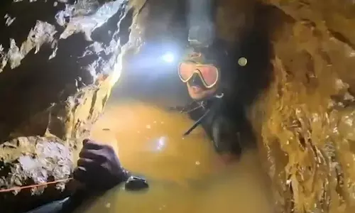 Five of seven people trapped in Laos cave found alive Five of seven people trapped in Laos cave found alive