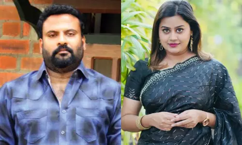 ടിനി ടോമിനെതിരായ പരാതി; അൻസിബയോട് നേരിട്ട് ഹാജരാകാൻ അമ്മയുടെ നിര്ദേശം ടിനി ടോമിനെതിരായ പരാതി; അൻസിബയോട് നേരിട്ട് ഹാജരാകാൻ അമ്മയുടെ നിര്ദേശം