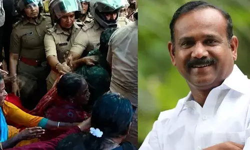 ഉന്നതിയിൽ പൊലീസ് കയറിയതിന് പിന്നിൽ ഗൂഢാലോചന;പി.വി ശ്രീനിജൻ്റെ ഫോൺ പരിശോധിക്കണം: വി.പി സജീന്ദ്രൻ ഉന്നതിയിൽ പൊലീസ് കയറിയതിന് പിന്നിൽ ഗൂഢാലോചന;പി.വി ശ്രീനിജൻ്റെ ഫോൺ പരിശോധിക്കണം: വി.പി സജീന്ദ്രൻ