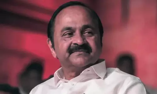 കോഴിക്കോടിന് മന്ത്രിയില്ല,നിങ്ങൾക്കായി ഞാനുണ്ട്, എന്നോട് പറഞ്ഞാൽ മതി; പൗരാവലിയുടെ സ്വീകരണത്തിൽ വി.ഡി സതീശൻ കോഴിക്കോടിന് മന്ത്രിയില്ല,നിങ്ങൾക്കായി ഞാനുണ്ട്, എന്നോട് പറഞ്ഞാൽ മതി; പൗരാവലിയുടെ സ്വീകരണത്തിൽ വി.ഡി സതീശൻ