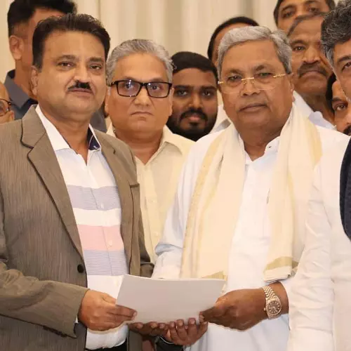Siddaramaiah resigned
