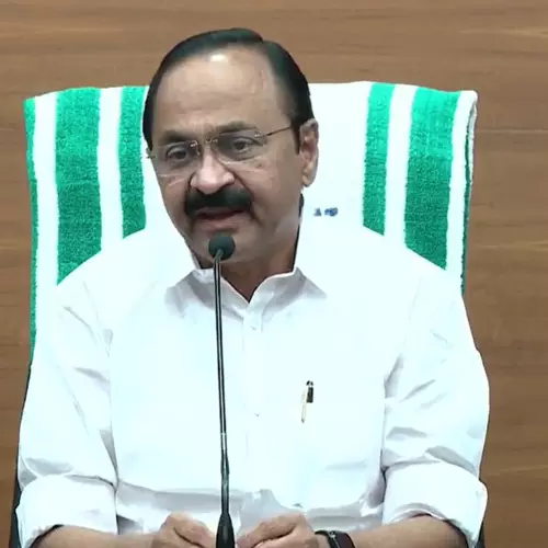 chief minister vd satheesan press meet