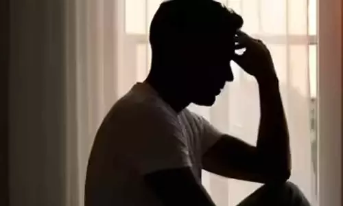 ലൈംഗിക ആഗ്രഹങ്ങളും കോപവും നിയന്ത്രിക്കാൻ കഴിയുന്നില്ല; ജനനേന്ദ്രിയം കോടാലി കൊണ്ട് മുറിച്ച് യുവാവ് ലൈംഗിക ആഗ്രഹങ്ങളും കോപവും നിയന്ത്രിക്കാൻ കഴിയുന്നില്ല; ജനനേന്ദ്രിയം കോടാലി കൊണ്ട് മുറിച്ച് യുവാവ്
