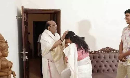 വെള്ളാപ്പള്ളിയെ സന്ദർശിച്ചതിൽ പ്രവർത്തകർക്ക് നിരാശയും പ്രതിഷേധവും, സന്ദർശനത്തെ അപലപിക്കുന്നു; ബിന്ദു കൃഷ്ണക്കെതിരെ യൂത്ത് കോൺഗ്രസ് വെള്ളാപ്പള്ളിയെ സന്ദർശിച്ചതിൽ പ്രവർത്തകർക്ക് നിരാശയും പ്രതിഷേധവും, സന്ദർശനത്തെ അപലപിക്കുന്നു; ബിന്ദു കൃഷ്ണക്കെതിരെ യൂത്ത് കോൺഗ്രസ്