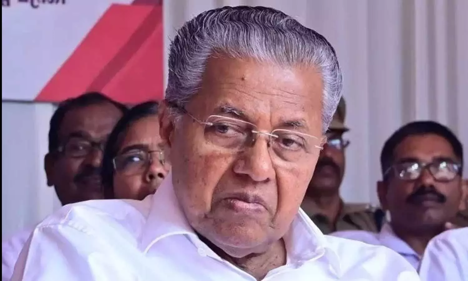 പിണറായിയുടെ നമ്പറിന് കട്ട്; പത്ത് വർഷമായി ഉപയോഗിക്കുകയായിരുന്ന മൊബൈൽ നമ്പർ പൊതു ഭരണവകുപ്പ് കട്ട് ചെയ്തു പിണറായിയുടെ നമ്പറിന് കട്ട്; പത്ത് വർഷമായി ഉപയോഗിക്കുകയായിരുന്ന മൊബൈൽ നമ്പർ പൊതു ഭരണവകുപ്പ് കട്ട് ചെയ്തു