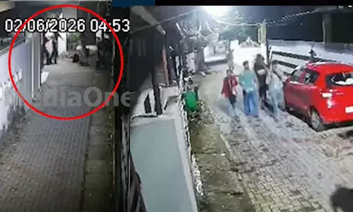 കലൂരിൽ പെൺകുട്ടികളെ ആക്രമിച്ച കേസ്: മുഖ്യപ്രതി അക്ബറിനെക്കുറിച്ച് ഞെട്ടിപ്പിക്കുന്ന വിവരങ്ങൾ പുറത്ത്