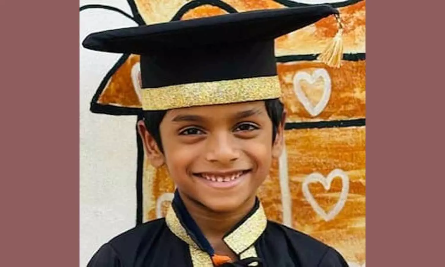 മലപ്പുറം കൊണ്ടോട്ടിയിൽ പാമ്പുകടിയേറ്റ് ചികിത്സയിലായിരുന്ന ഏഴ് വയസുകാരൻ മരിച്ചു മലപ്പുറം കൊണ്ടോട്ടിയിൽ പാമ്പുകടിയേറ്റ് ചികിത്സയിലായിരുന്ന ഏഴ് വയസുകാരൻ മരിച്ചു
