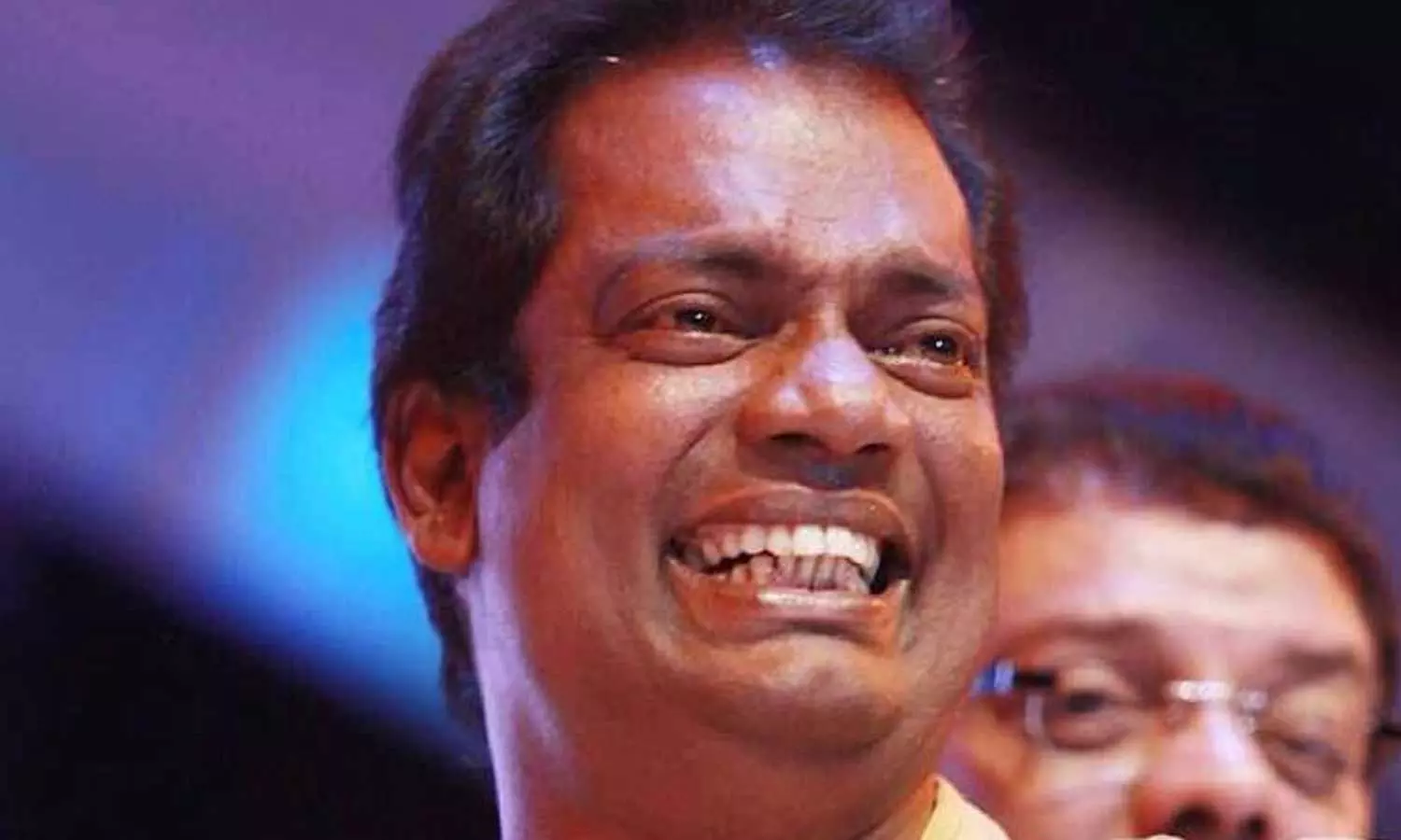 അല്ല ഈ സലിംകുമാർ മരിച്ചുകഴിഞ്ഞാൽ, അയാളുടെ വീട്ടിൽ നിന്ന് കരച്ചിൽ കേൾക്കില്ലേ; സഖാവ് കൈലി അവരോട് ക്ഷമിച്ചോ എന്ന് എനിക്കറിയില്ല; അന്ന് സലിം കുമാറിൻ്റെ മറുപടി ഇങ്ങനെ അല്ല ഈ സലിംകുമാർ മരിച്ചുകഴിഞ്ഞാൽ, അയാളുടെ വീട്ടിൽ നിന്ന് കരച്ചിൽ കേൾക്കില്ലേ; സഖാവ് കൈലി അവരോട് ക്ഷമിച്ചോ എന്ന് എനിക്കറിയില്ല; അന്ന് സലിം കുമാറിൻ്റെ മറുപടി ഇങ്ങനെ