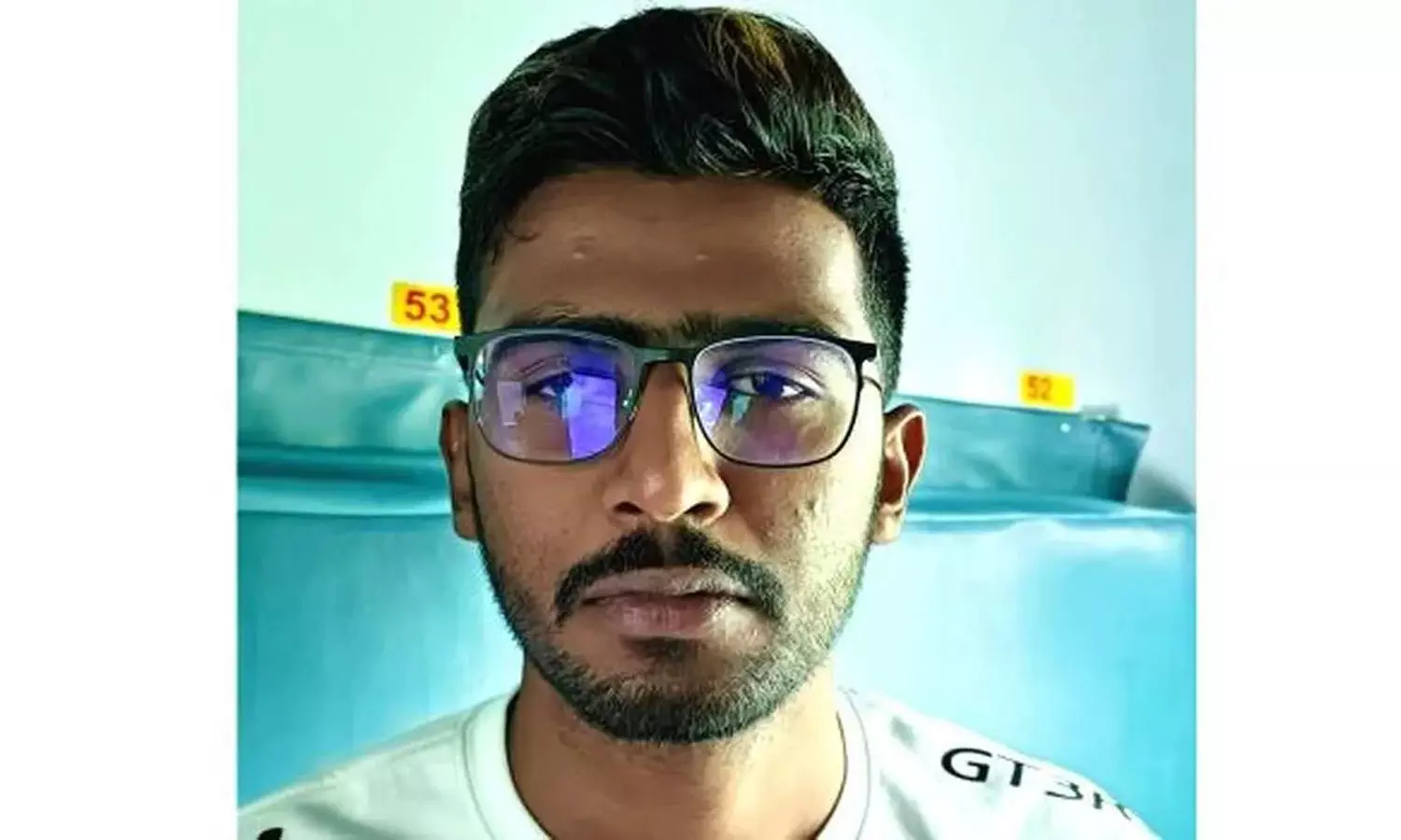 ഫ്രോഡുകൾ പലവിധം..; മലയാളികളെയടക്കം റിക്രൂട്ട് ചെയ്യും; ഓൺലൈൻ തട്ടിപ്പിൽ പിടിമുറുക്കി കംബോഡിയൻ മാഫിയ ഫ്രോഡുകൾ പലവിധം..; മലയാളികളെയടക്കം റിക്രൂട്ട് ചെയ്യും; ഓൺലൈൻ തട്ടിപ്പിൽ പിടിമുറുക്കി കംബോഡിയൻ മാഫിയ