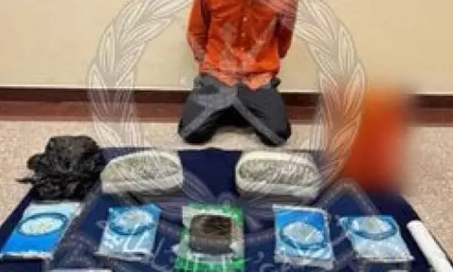 Asian expatriate arrested in Muscat for drug trafficking Asian expatriate arrested in Muscat for drug trafficking