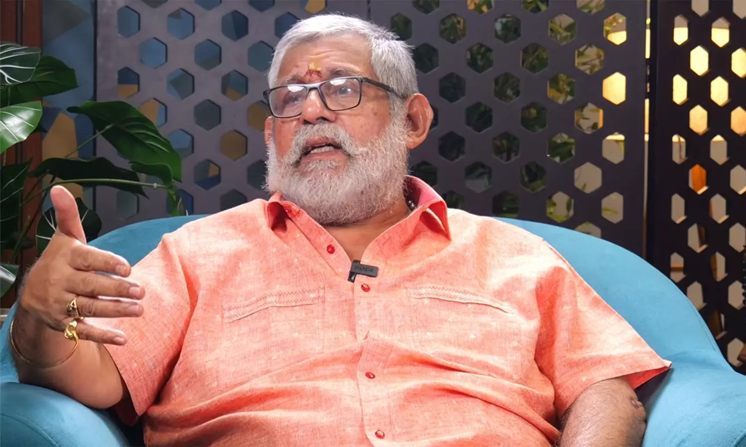 ആ നടിക്ക് മതം മാറാൻ 100 കോടി ഓഫർ ലഭിച്ചു, മാധവിക്കുട്ടിയെ മാറ്റിയത് 20 കോടിക്ക്: വിജി തമ്പി ആ നടിക്ക് മതം മാറാൻ 100 കോടി ഓഫർ ലഭിച്ചു, മാധവിക്കുട്ടിയെ മാറ്റിയത് 20 കോടിക്ക്: വിജി തമ്പി